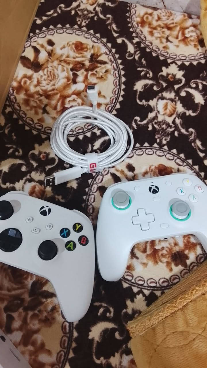 اكس بوكس سيرس اس نضافه 90 /100 ويه شاشه 120 فريم فول دقه ابيع شلع 600 وبي مجال مكاني فلوجه  بشرط تفحص وتتاكد يلا تاخذه 
رقم ⤾  ***********
