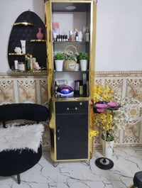 غراض صالون العنوان بغداد حي الجهاد قرب مطار بغداد للاتصال على الرقم ٠٧...