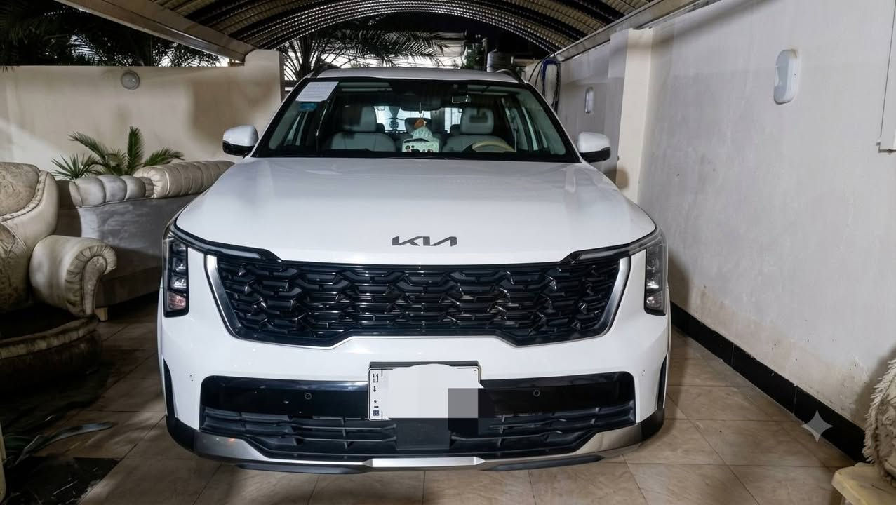 سورنتو 2025 خليجي ماشيه 27 قماره حديد منظومة داشكام 6سلندر رقم بغداد گير ماوس حساسات إمامية وخلفية ويل 20 الباب الخلفي كهرباء بصمات2 مكفولة من الضربة و الصبغ السعر 303 الرقم ***********
