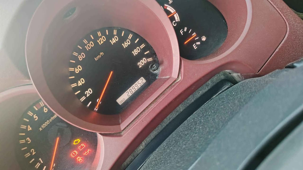 بيك اب هايلوكس ٢٠٠٩ سياره مكفوله  سعودي متصل  للاستفسار *********** ديوانية, القادسية
