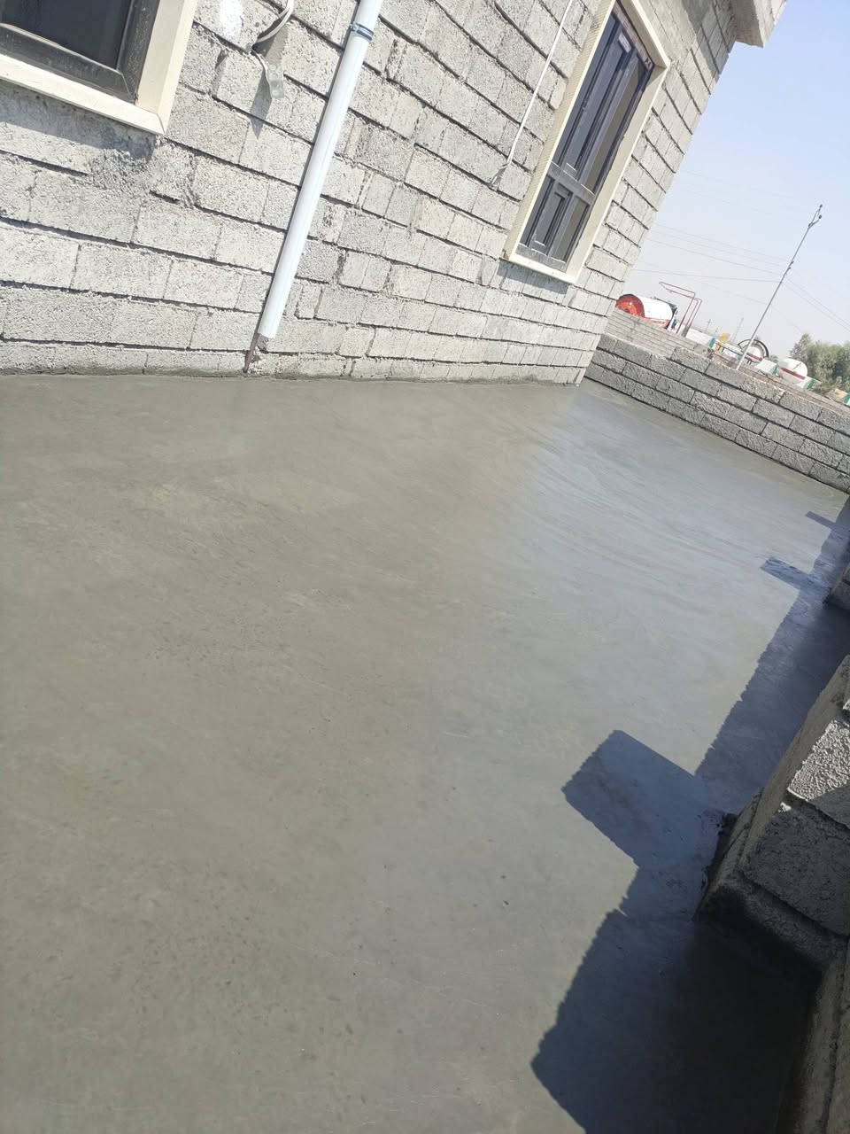 السلام عليكم بعد التوكل على الله
١_كادر بناء درجة اولى
٢_كادر لبخ درجة اولى 
٣_كادر نجاره درجة اولى 
٤_صب خباطه ويدوي 
٥_ حفاره قصاطل وحفر الگاع القويه والبلان
٦_ بالمعدات جك همرات 
٧-تسيس مجاري كهرباء 
اخذ كافه المقاولات والعمال الحره تاخذ شقله جاهزه 
عليك بس تباوع ... تحياتي اخوكم .. هيثم اي ستفسار تجاه عملي حاضر ***********
