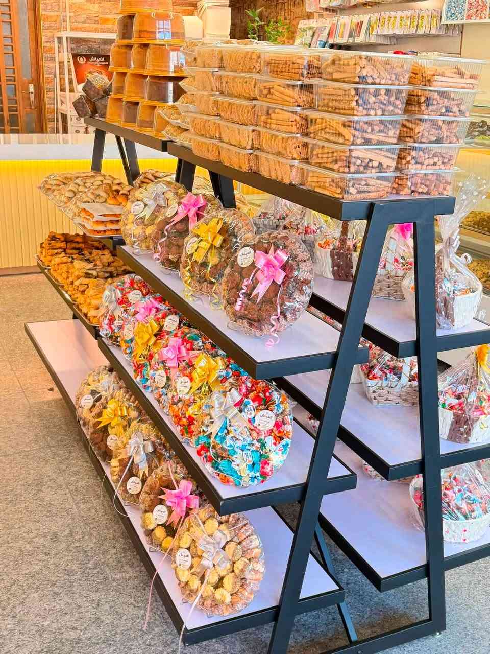 العياش للحلويات Al Ayash Sweets 

🍰✨ حلويات العياش… للحلا طعم ثاني! ✨🍰

إذا تدورون على الطعم اللذيذ، الجودة، والشكل اللي يفتح النفس 😍
فـ العياش هو المكان اللي يستاهل التجربة ❤️

حلويات مرتبة، طعمها يجنن، وتفاصيلها تخلي كل مناسبة أحلى وأجمل 🎂🍫🍩

من أول لقمة راح تعرفون ليش العياش غير 🤎
دللوا نفسكم وحبايبكم بأحلى الحلويات من حلويات العياش 😋✨

📍 العياش… لأن الحلا يستاهل مكان مميز. ❤️
العنوان الاعظمية-راغبة خاتون-مجاور عمارة رعد الشكرجي سابقاً
التوصيل داخل الاعظمية والمناطق المجاورة مجاناً
رقم الهاتف ***********
