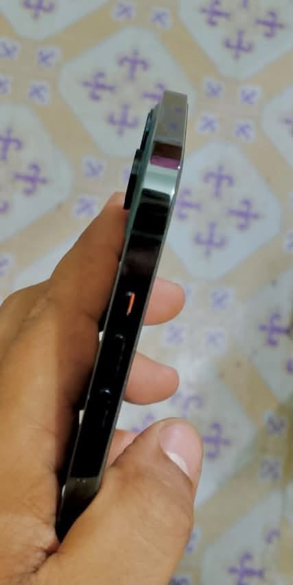 آيفون ١٢ برو ماكس • بطارية ٩٠ • سوق الشيوخ