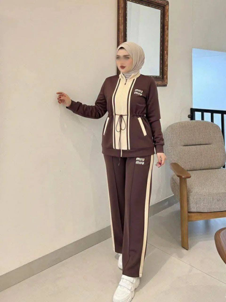 20 الف فقط✅🔥
سوت نازك وقطعة احلى من الصور ☺️
قياسات 38-40-42-44-46-48
خامة دبل تركي🇹🇷
هاي الموديلات النازكة والاسعار البلاش .. ومتوفر توصيل
