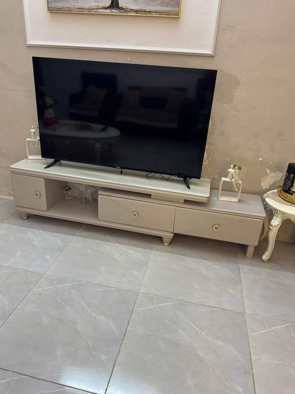 ميز ملازمه جديد تركت ثقيل سعر ١٤٥ وبي مجال
