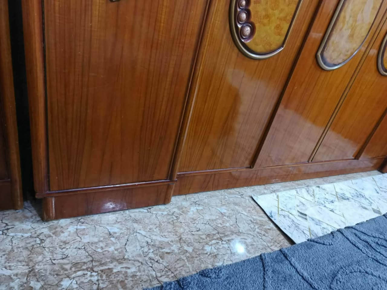 غرفه صاج تكمه مو سوكي ب700
