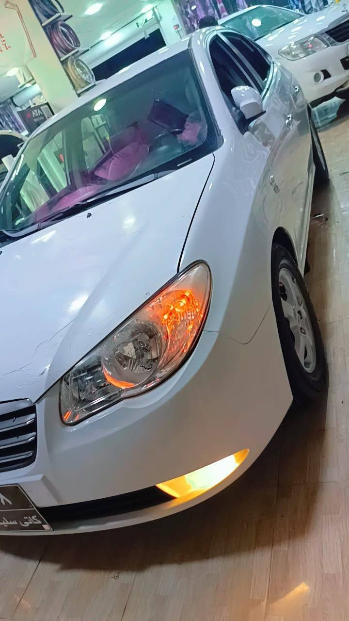 مۆدیل 2007
کوشین هیتەر
کوشین جڵد 
گێرومەکینەی بەشەرت 
پێشو پشت کەپس 
تەبریت لەمس 
سوکان ڤۆیلۆم 
ئاوێنە شەفت 
بەس ماشااللەی دەوئ لەجوانیو لەخاوێنی 
نرحی 49گەڵاو مەجالەکی برایانە    
ژ.م *********** واساپو ڤایبەری لەسەرە 
 
شــــــوێــــــن    کــــــۆ یـــــــە
