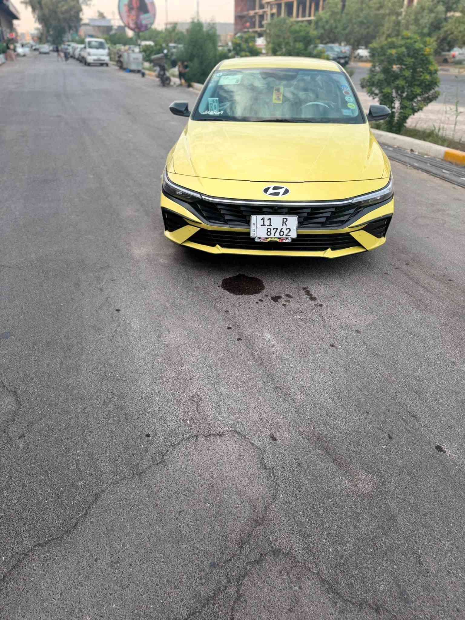 السلام علييكم عندي النترا للبيع موديل ٢٠٢٥  دخول جديد مرقم بغداد بسمي ماشية ١٩ حادث سيارة فقط تبديل جاملغ بدون دواخل مكينة ٢٠٠ دوش دوشمة عامة جديدة تخم تاير تخم ويل سيارة متعوب عليها صور حادث مرفقة بل منشور السعر ١٤٨ وبيها مجال موبايل ***********  مكان سيارة ديالي بعقوبة

نص مكتوب في الصور:
- 4 / 16 CARFAST CAR FROM USA Make, Model, VIN or Lot No. Archived Lot. Auction ended on 12.03.2026 Car from USA -Car Auto Auction -Hyundai -Elantra -2025 CARFAST CAR FROM USA Video
- 6 / 16 CARFAST CAR FROM USA Make, Model, VIN or Lot No. Archived Lot. Auction ended on 12.03.2026 Car from USA -Car Auto Auction -Hyundai -Elantra -2025 CARFAST CAR FROM USA Video