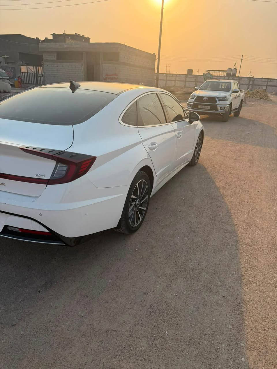 سوناتا 2023 خليجي بغداد تحويل  سياره نص مواصفات مكينه 2.5 سياره كفاله عامه 
العنوان البصره المطيحه *********** البصرة, العراق
