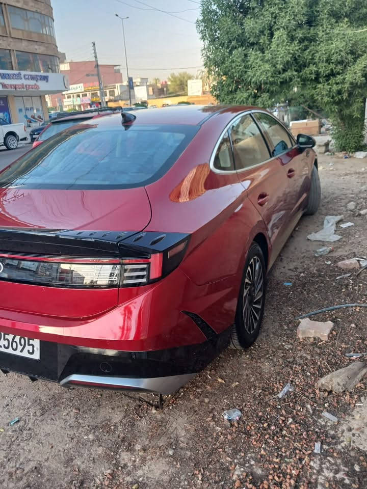 سوناتا هايبرد ٢٠٢٥ محرك ٢٠٠٠ رقم أربيل جديد ماشيه ٤٣ الف كيلو السعر ١٨٧ وبيها مجال للاستفسار ***********

