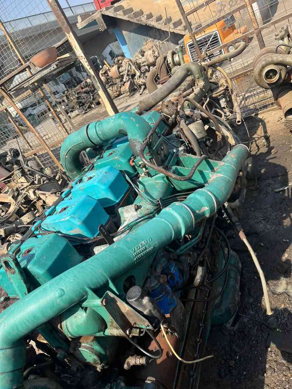 السلام عليكم للبيع محرك فالفو F16
استندر عل تشغيل والفحص 
عنواني جرف النداف الحي الصناعي 
***********
