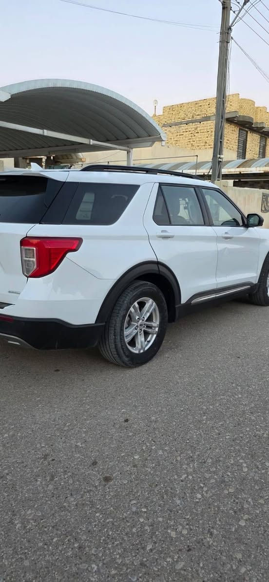 السلام عليكم 

 للبيع أو المراوس جاجرر أوباما فقط 

فورد اكسبلور موديل 2020 فئة XLT

السيارة داخله بدون ضربه و صارت ضربتها هنا بالعراق جاملغين و باب عكس السايق و بارد بالجاملغ الخلفي 

فول مواصفات عدا الفتحه 

محرك 2٫3 تيربو 300 حصان 

ماشية 153 الف 

مواصفات سيارة معروفة 

السيارة رقمها بغداد بأسمي 

مكان السيارة ذي قار 

السعر 183 وبيها مجال بسيط 

للتواصل:
رقم الموبايل ***********
متواجد فقط واتساب

