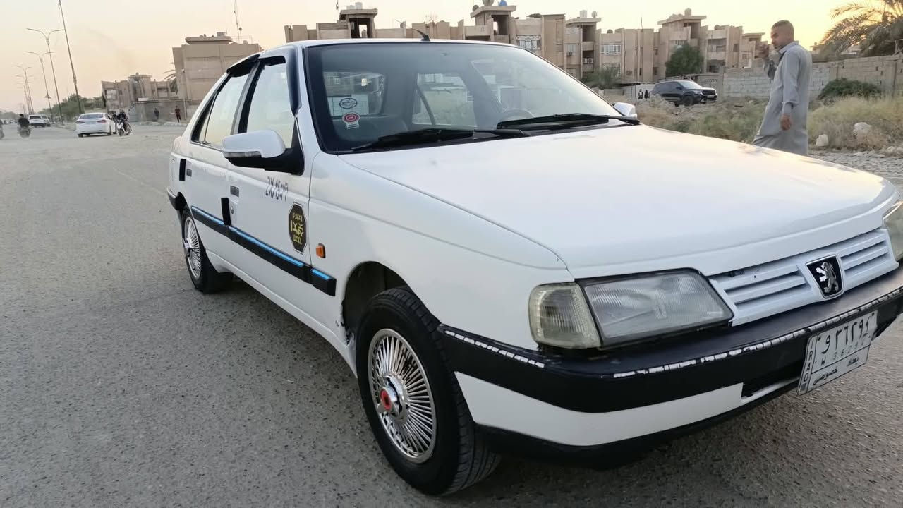 السلام عليكم بيجو لميس 2012سياره كير مكينه وتبريد ثلج مكفولات رقم بغداد ألماني تحويل ثاني يوم السعر 29 وبيه مجال عنوان بابل سكندريه ***********
