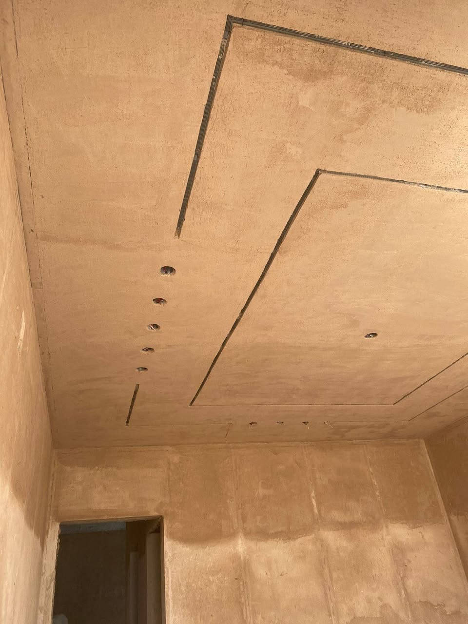 كادر عمر لجص والبورك شغل درجة أولى استلام مهندس المتر جص وبورك 7 إذا تشميع وجص وبورك 9 شغل داخل بغداد فقط لتواصل والاستفسار *********** واتساب
