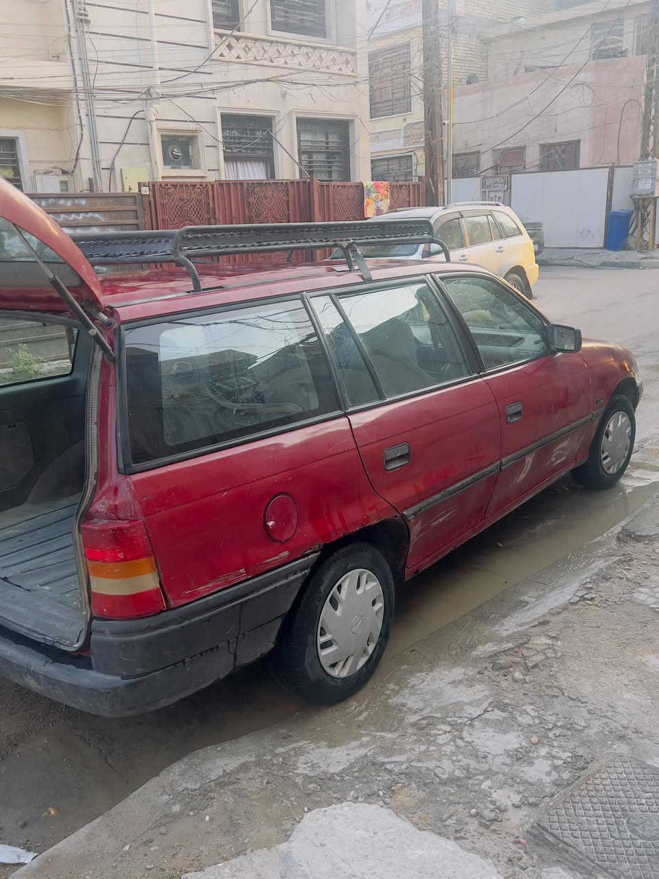 سياره اوبل استراء لبيع موديل 92 السعر 32 ورقه وبيها مجال  سياره نضيف مقفوله من كلشي  وبيها مجال الاستفسار اتصل على هذه.رقم *********** وبي وتساب  عنوان بغداد الغزاليه وسنوي جديده ورقم الاماني وسياره كامله من هزه
