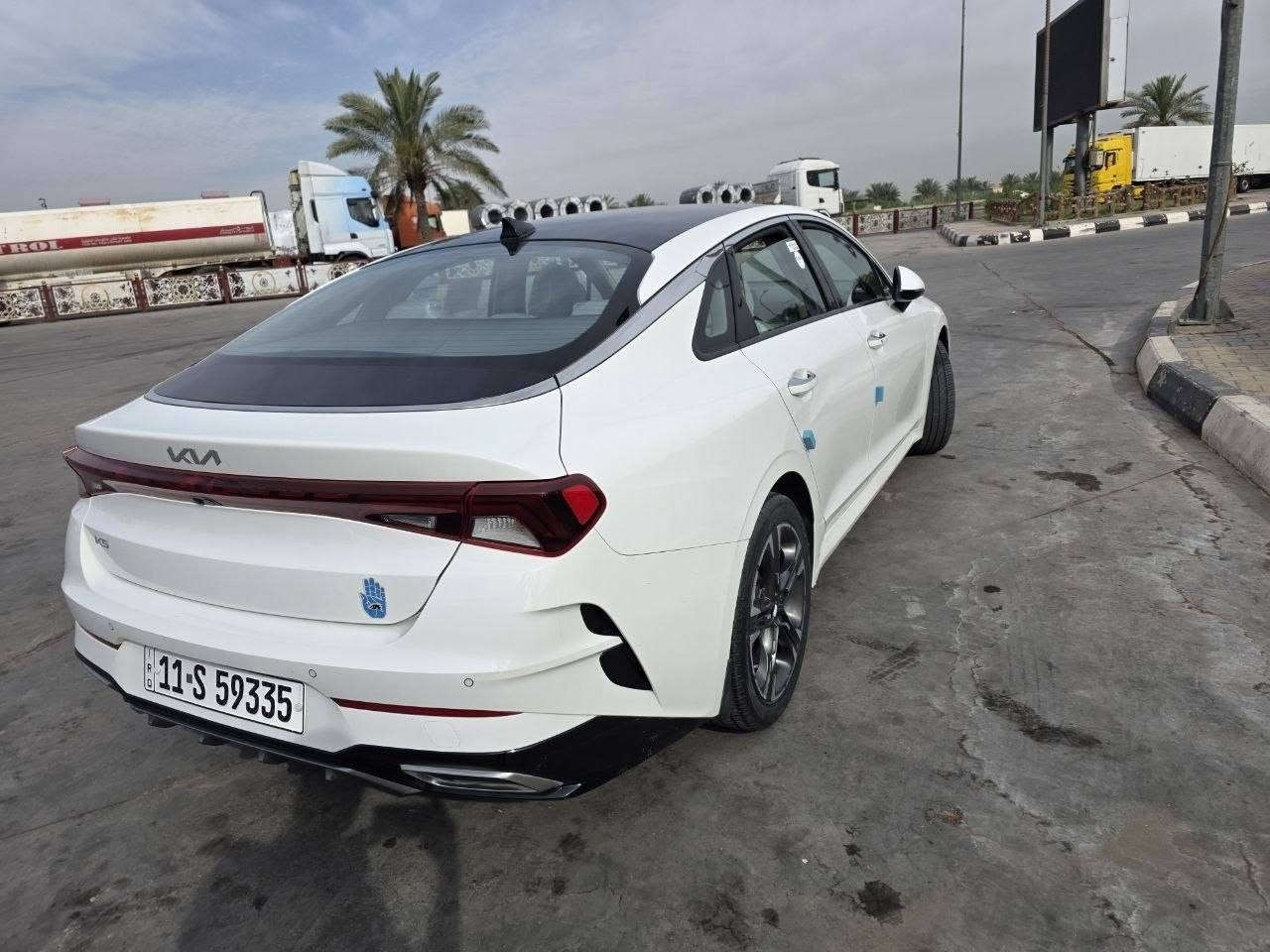 2023 خليجي محرك 2000 دوش ماشيه 59 الف كفاله عامه فول رقم بغداد بأسمي السعر 210 ناصريه  مركز ***********
