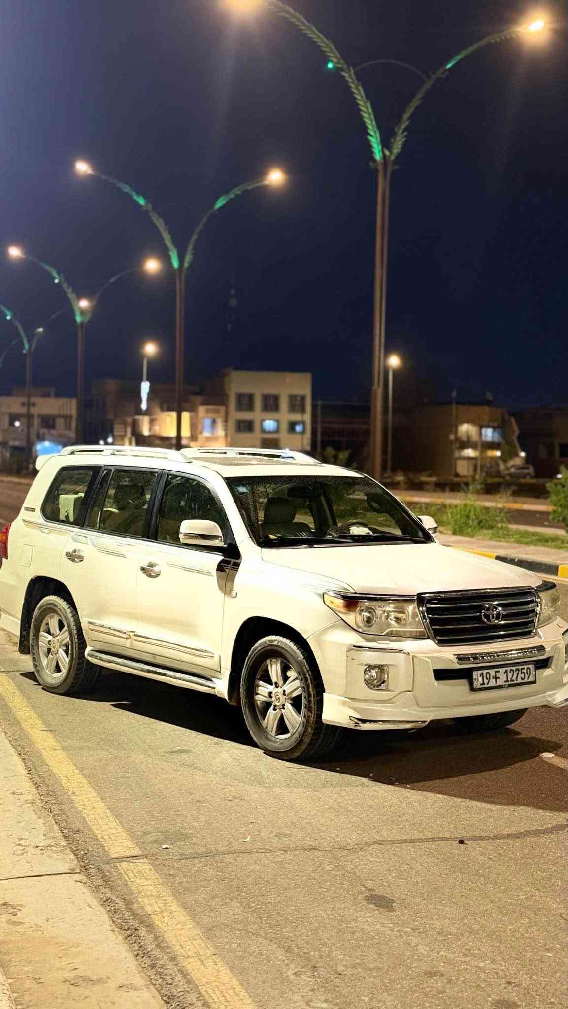 لاندكروز ٢٠٠٩ 
كفاله كشر خارجي بدون قطره صبغ  
كفاله كير ومكينه 
محدثه ١٥ لايتات بكلايتات دعاميات 
باسمي عقد مروري مباشر
مواصفات اللندكروز المعروفه 

السعر٢٥٩$ بيها مجال 
مكانها كربلاء المقدسه 
*********** كربلاء, العراق
