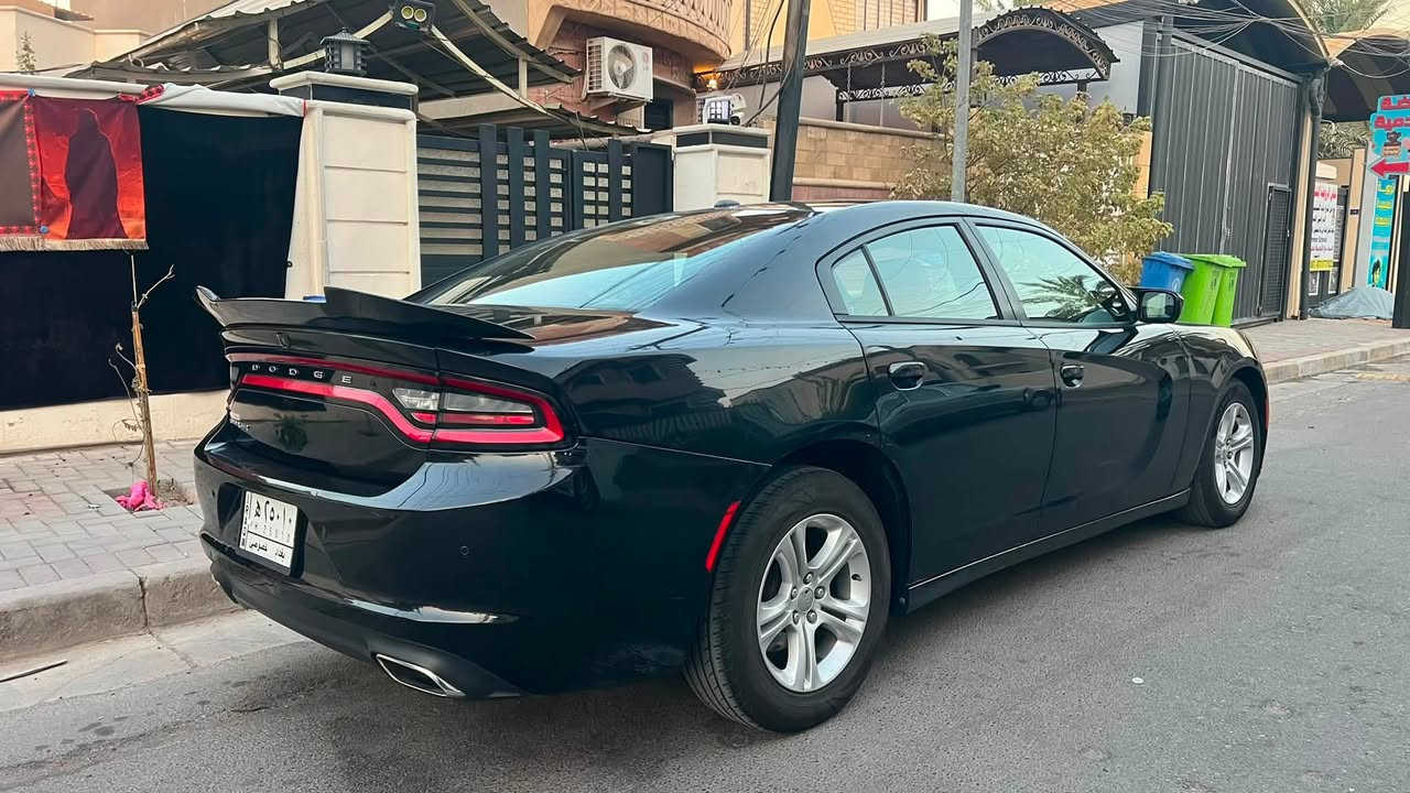 يالله السلام عليكم 
Dodge Charger SXT 2019 
موصفات في SXT معروفة
 الشاشة Car Play عرض خرائط 
حادث بسيط واضح في الصور
قطعة واحدة على البارد تعديل نفس الجاملغ   
حالوب خفيف وقليل 
البجم كبس بدون Air bag 
فقط  air bag البردة
تدفئة المقاعد + تدفئة مقود القيادة
مقعد السايق كهرباء 
رقم الشاصي 2C3CDXBG9KH588715
ماشية 168 كيلو 
السيارة جاهزة بدون أي نقص
تخم أطارات جديدة + بطارية جديدة
السعر 19500$ بيها مجال بسيط 
العنوان بغداد الزعفرانية
***********
