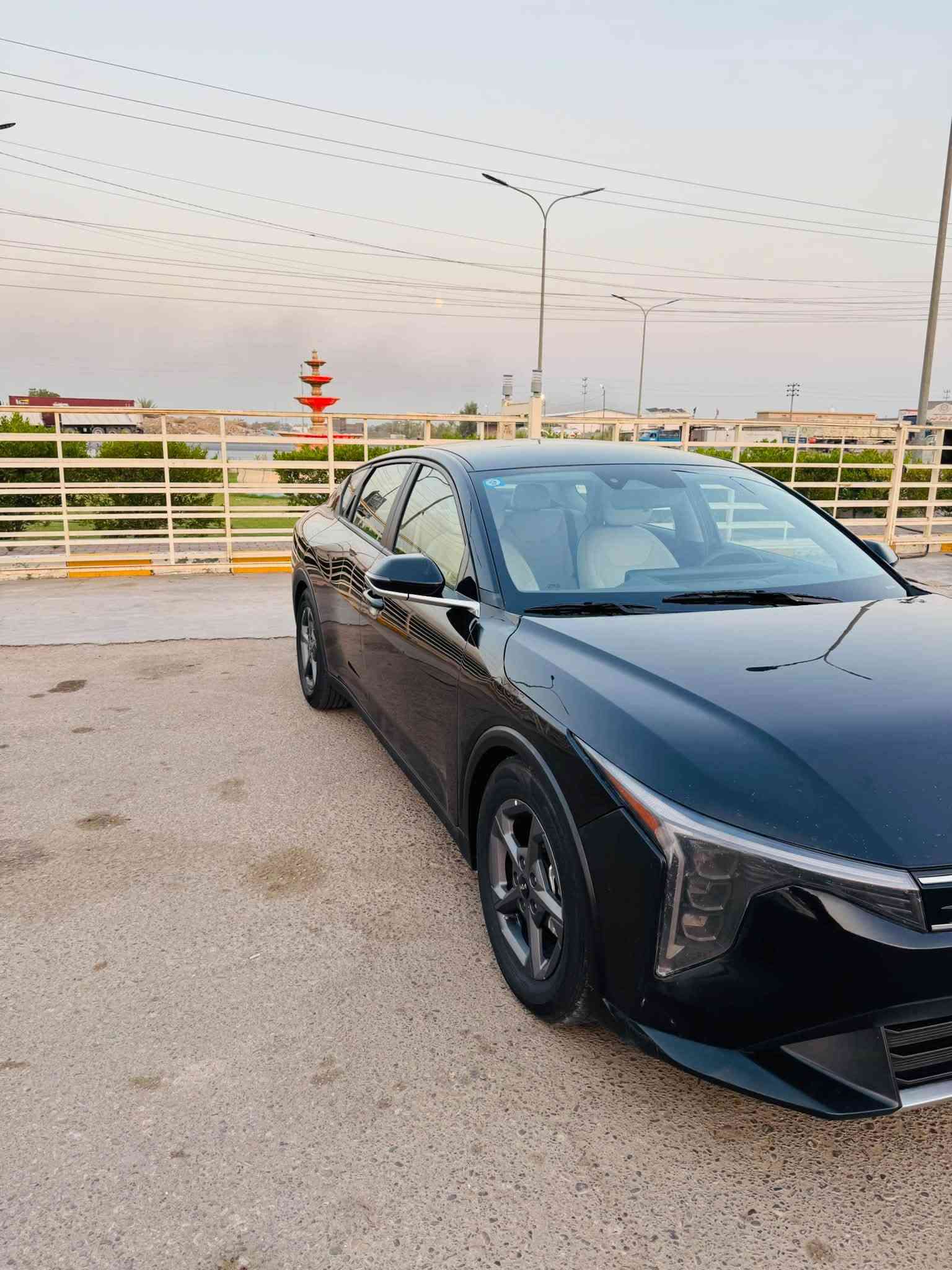 سلام عليكم للبيع
كي فور LX  2025 k4 

بيع مستعجل وسريع 

محرك : 2000 دوش مرغوب

وارد : اميركا 

ماشيه :26 الف 

مواصفات  Ex 

1_بصمة 

2_تشغيل عن بعد 

3_ بصمة ابواب 

4_ بصمة جنطه 

5_شاشه متصل حجم كبير 

6_فول قيادة ذاتيه مع تحديد مسار 

7_فول تحكم ستيرن 

8_تبريد متصل مع شاشه لمس 

9_منافذ شحن خلفية 

10_سايد بريك كهربائي 

11_مانع انزلاق 

12_نقط عمياء 

13 _ تحكم وضعيات قياده

14_رادار امامي وخلفي وجانبي 

15_فول حساسات توقف ذاتي 

16_لد امامي مع عدسات زنون 

17_كامره خلفية دقه hd 

18_ويل كب بلاد  

أرباك بس بردة فقط 

حادث السيارة باب نص صبغ وجاملق وبنيد فقط  

سيارة بغداد تحويل ثاني يوم وسعر خيالي كلش حلو 

وهاذا رقمي وبلنسبة السعر بس أتصل ويوصلك سعر لن سعر بلاش 

***********

ترهم مروس اب سيارة اقل سعر
