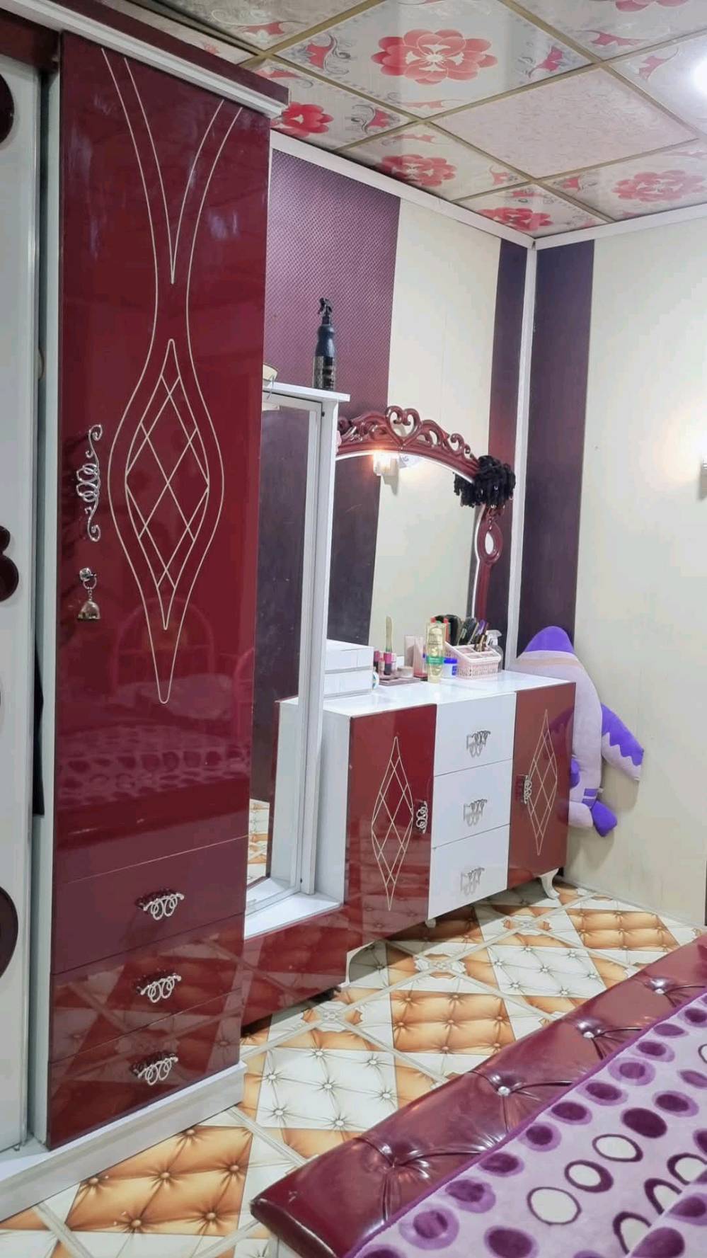 غرفه للببع تركي تسكام مو مال سوك اخذته ببلميون ابيعه ب650وببه مجال مكاني البصرة الاصمعي الجديد  التخم هم للبيع والبيت هم للبيع ***********