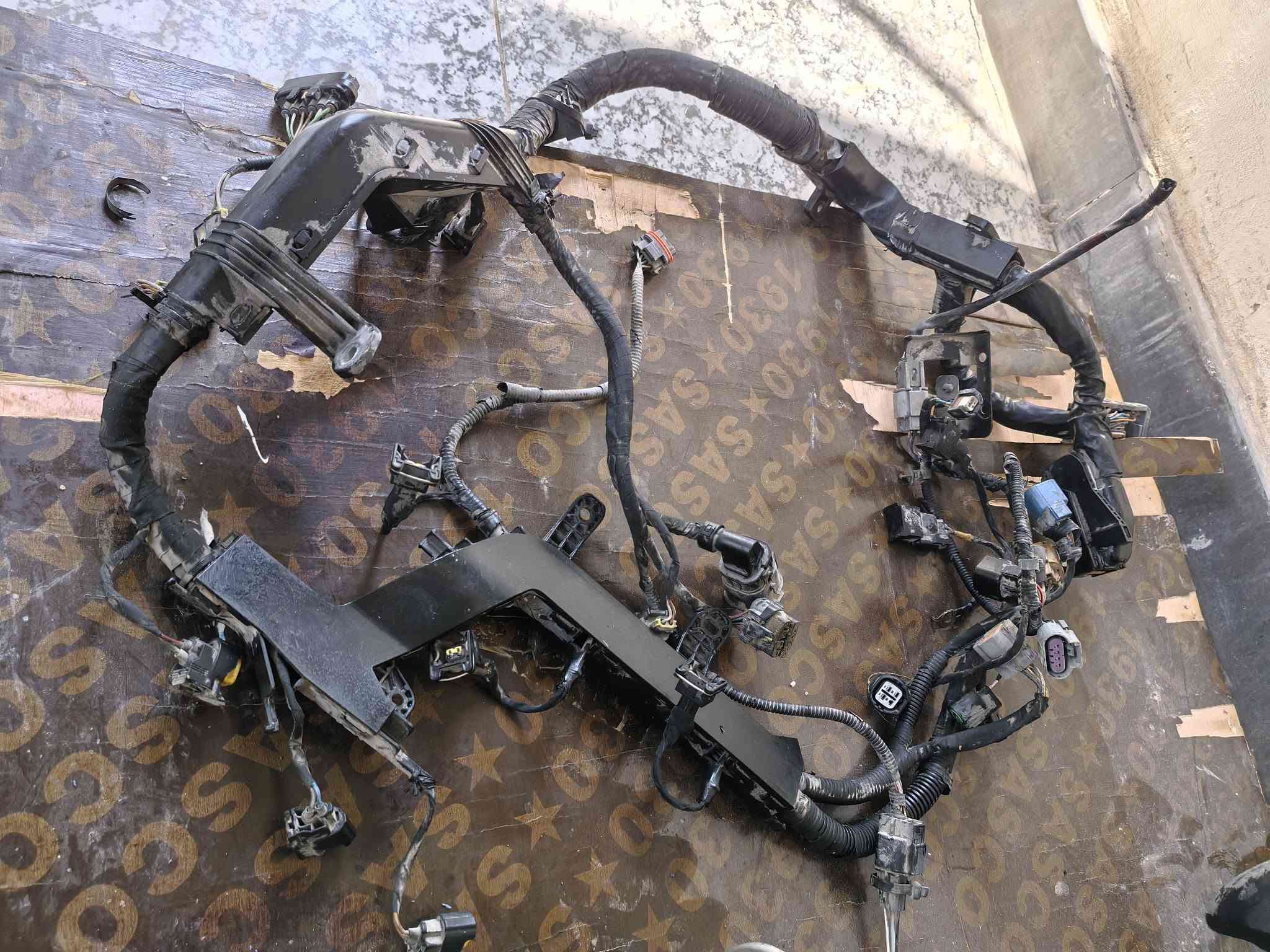 للبيع
مال كادينزا ٢٠١٢ واتساب ***********
