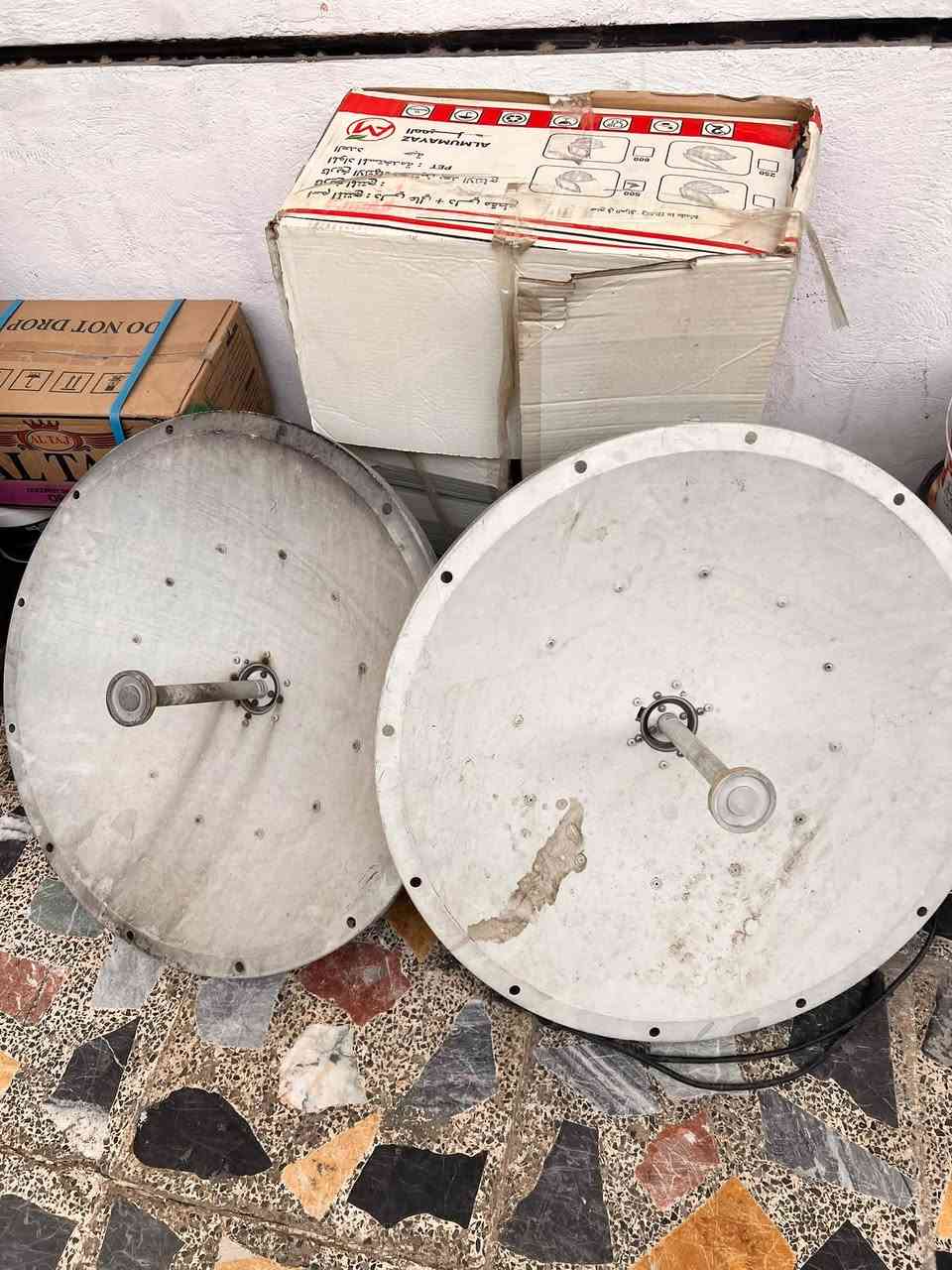 دشات زوج m10 للبيع زوجهن ب 125 ضمان 3 ايام موجود توصيل ***********
