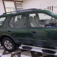 موديل 2000 • اوتوماتيك فور ويل • رقم انكليزي