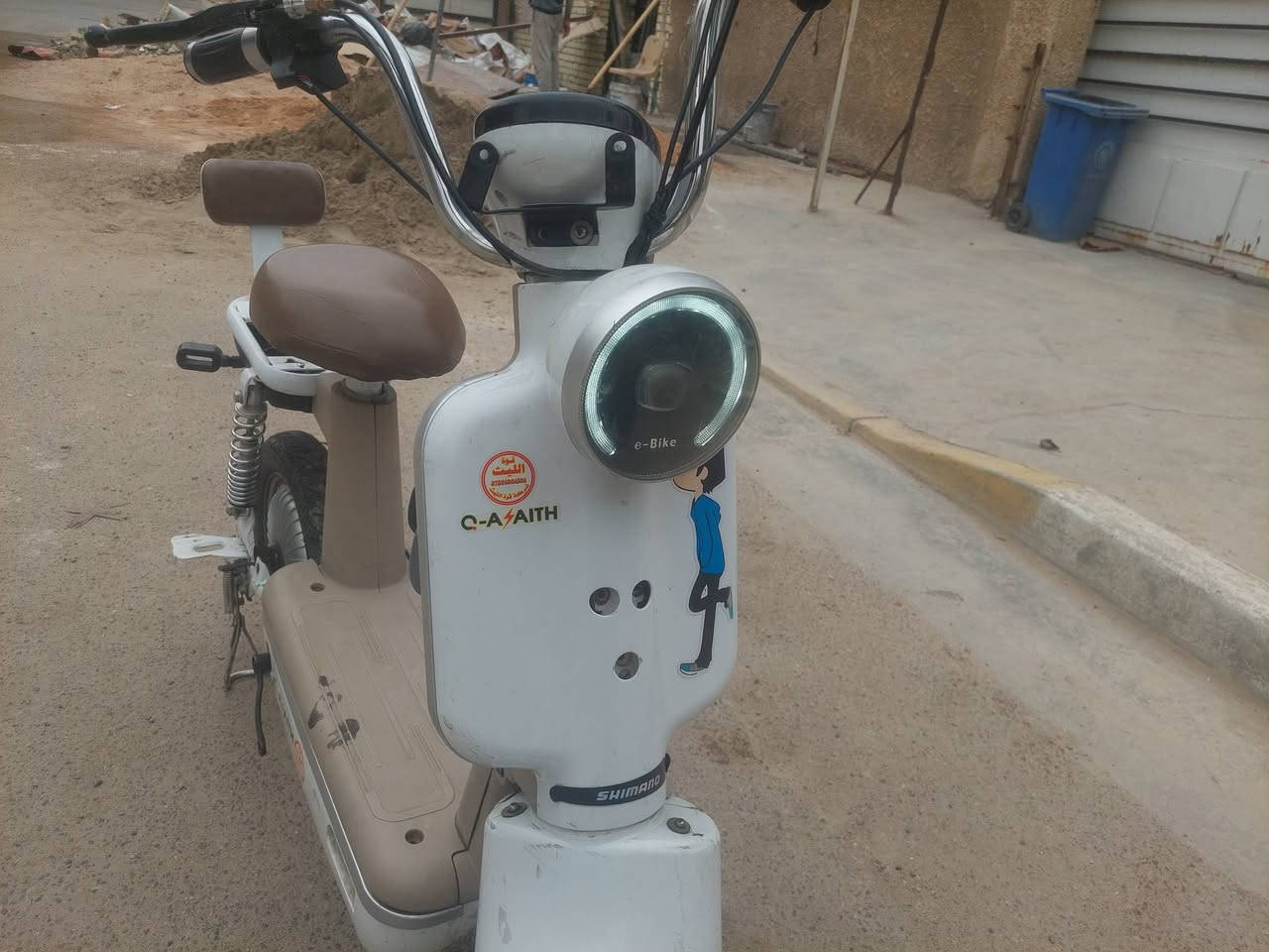 حجم ١٥ • ٤٨ فولت • بطاريات جديدة