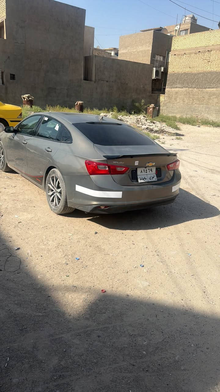 ماليبو 17 فول مواصفات السيارة جديدة بيه جاملغين تبديل بدون دواخل بدون يرباك داخل لونين بلادي بانو رامة 
ماشية 81 كيلو 
السعر 76 وبيه مجال 
الاستفسار 
*********** بغداد, العراق
