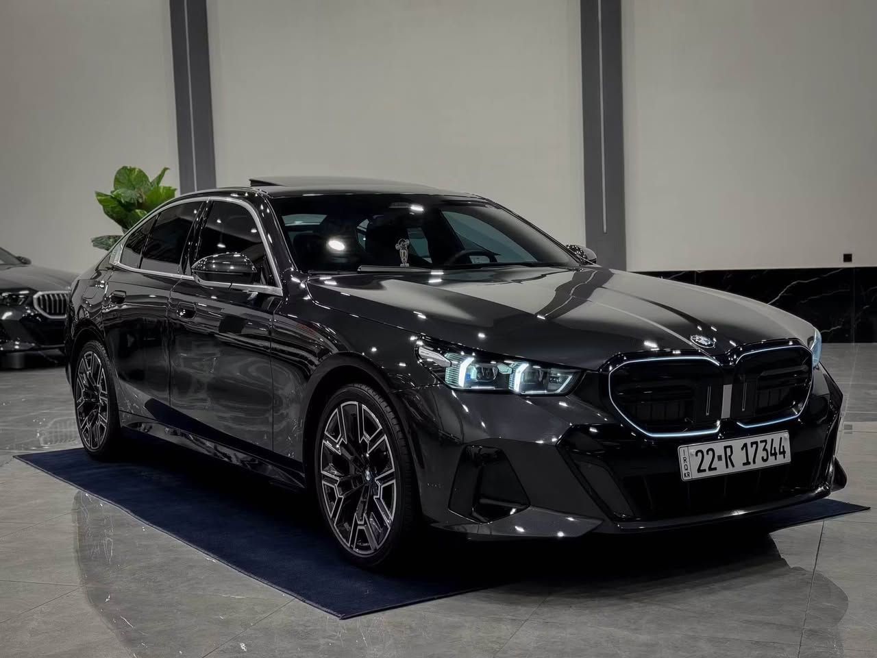 BMW 530i individual 
مۆدێل:- 2024
ماوەی رۆیشتن:ـ 53 هەزار مایل
مواسەفات:ـ سلايد_night vision-داتاشۆـ ناو قاوەی- اوتو بارک _سەماعە هارمان کاردۆن_360 ڕادار _5 کامیرە_كوشين ديزاينو_کوشین خەزن  و گەرمى  و جلدـ سندوق شەفت_ناو لید
سەیارەکە واردی ئەمریکیە 
بە کلین تایتل داخل بووە سەفحەی سەکن بۆیاغی ئەمریکا دەرچووە 
بێ ژوور بێ ئێرباگ بەشەرت
کامل کراوە بە M باکیج

BMW 530i individual 
موديل:-2024
ماشيه:-53 الف ميل
مواصفات:- سلايد-داتاشو-night vision-ئۆتۆ پارک-دواخل قهوائي_رادار 360 - 5 كاميرات-كشن تدفئه و خزن- سماعات هارمان كاردون-دواخل ليد-صندوق شفط--كشن ديزاينو.….
سياره وارد امريكي داخل كلين تايتل
طلع بي صفحة سكن صبغ امريكا 
بدون دواخل بدون ايرباك بشرط
محدث M باكيج كامل

تفاصيل اكثر الاتصال علی ارقام 
***********
*********** أربيل, العراق
