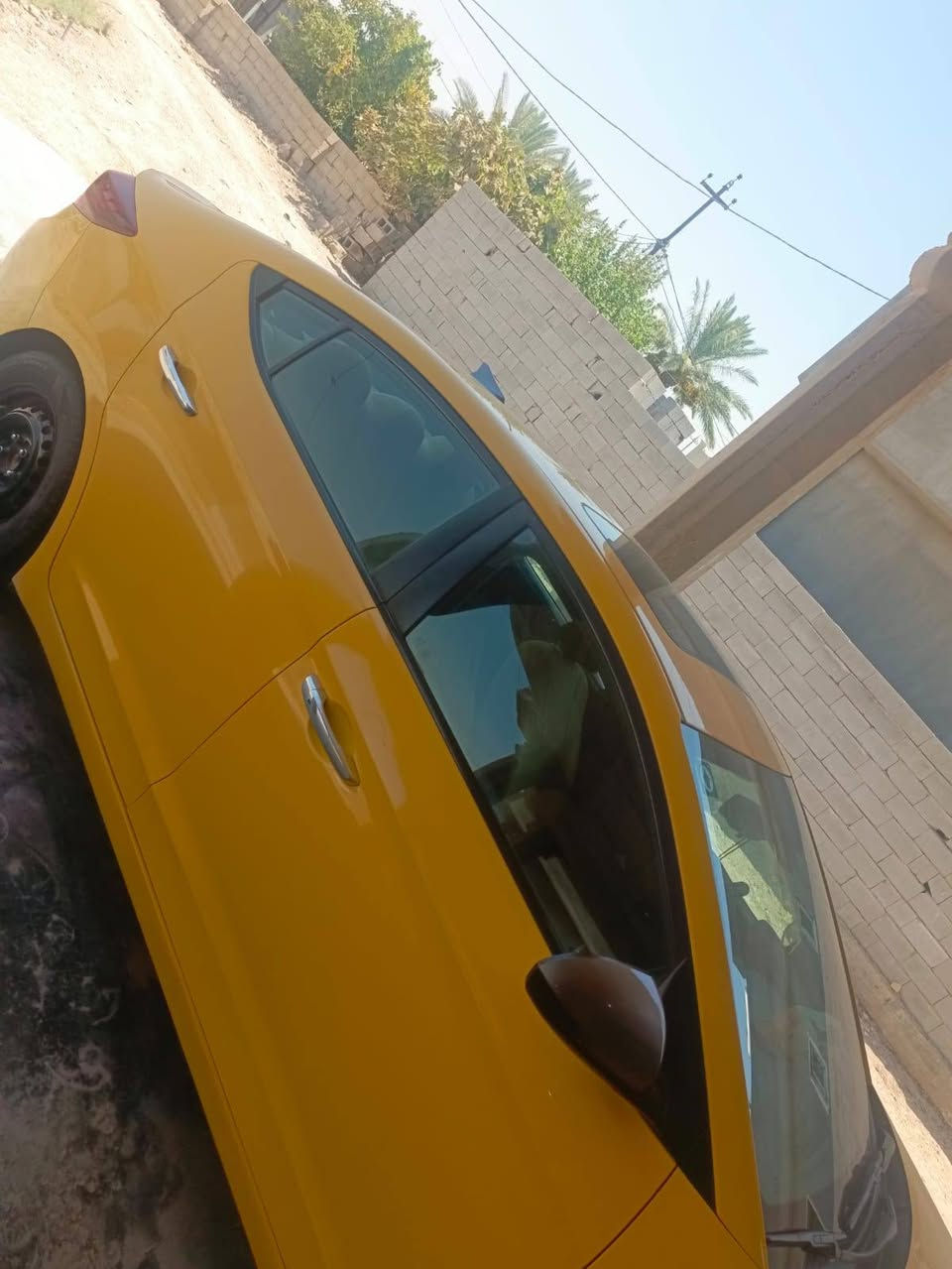 سلام عليكم انتره امريكي 2020  فول مواصفات  فتحه سقف بصمه  اشاير مري ترحيب  سياره فووو محرك 2000 كير اي تي  حادث امريكه بس بنيد وهاذ سونارها وانت من تشتري  هم تاخذ سوي سونار

***********

هاذ رقمه بي وتساب مكان سيارهه ابو غريب الرضوانيه
