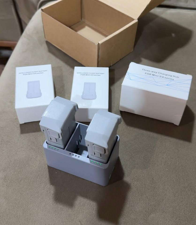 سعر بلاشش ✅ مارکە DJI اثنین بطاریە + شحن مارکە DJI الی نوع درون Dji Mini Pro 4 - Mini 3 Pro - Mini 3 اوروپی جدید بل کارتون توصیل متوفر واتس ئاب ***********
