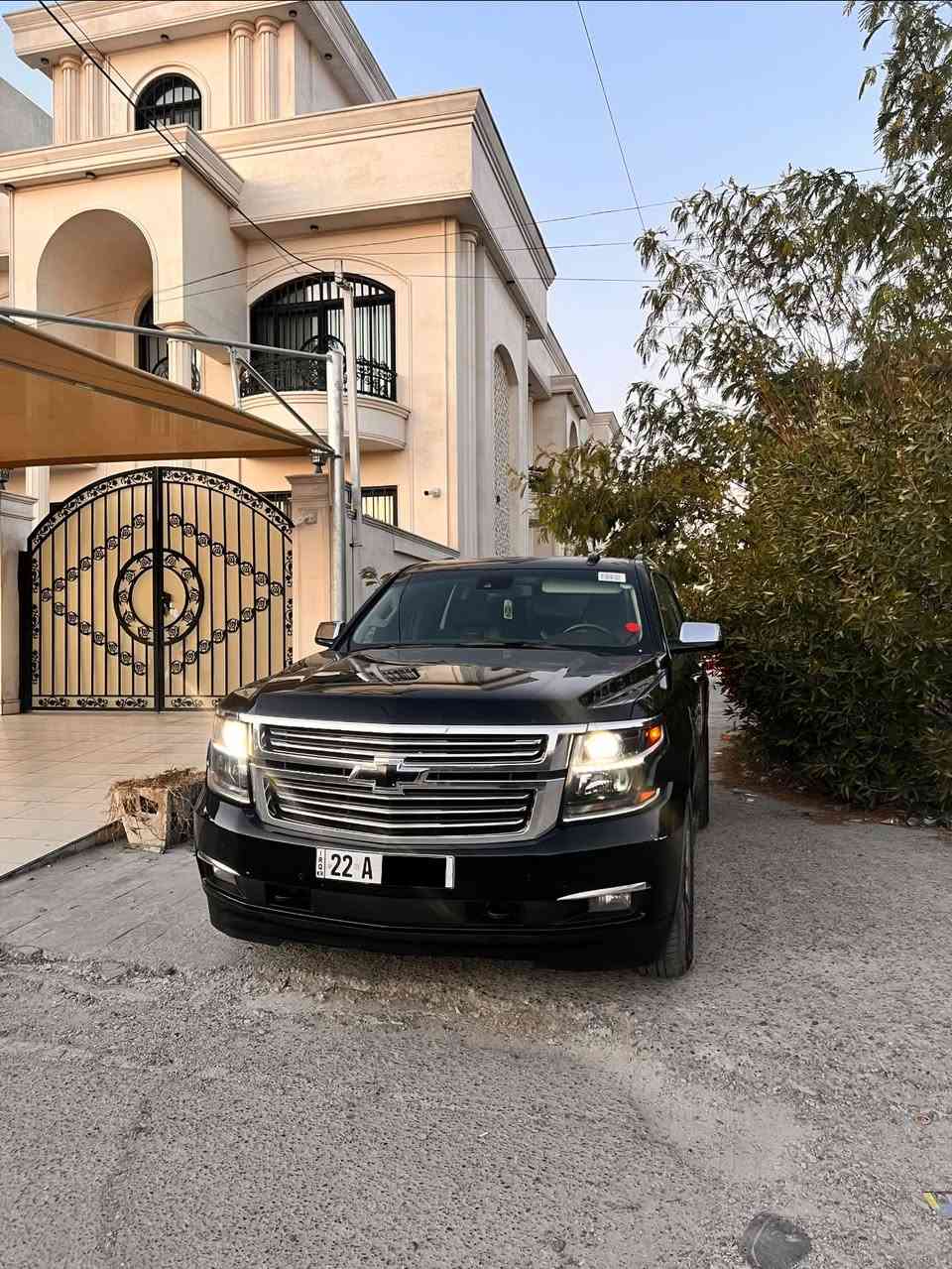 السلام عليكم 
تاهو 2016 خليجي 
كفاله عامه 
فول مواصفات Ltz 
ومواصفات Ltz الفول معروفه 
رقم اربيل باسمي 
مكانها بغداد اليرموك . السعر 350$ وبيها مجال للشراي 

رقم الموبايل ***********
واتساب ***********
