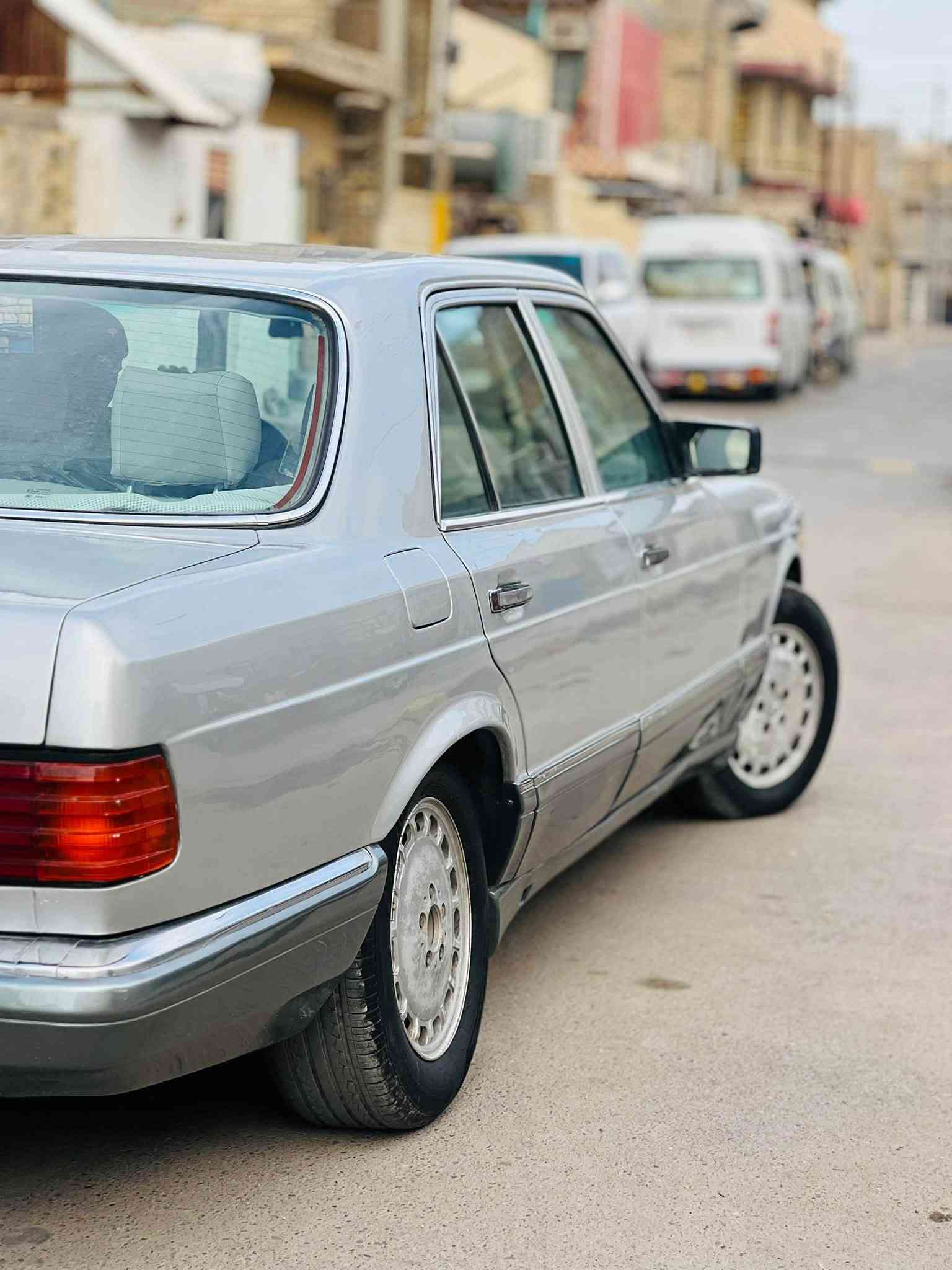 مارسدس جامبو • باب قصير • تعمير كامل
