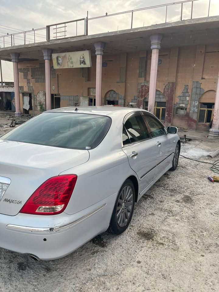 V8 • ٢٠٠٧ • رقم بصره