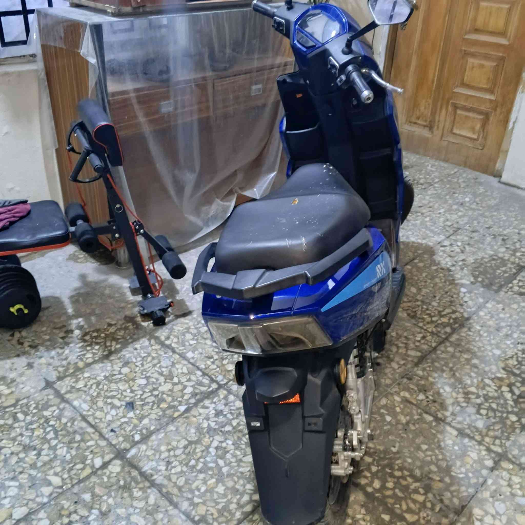 سكنس شحن • معدل ٩٠ • ٦ بطاريات