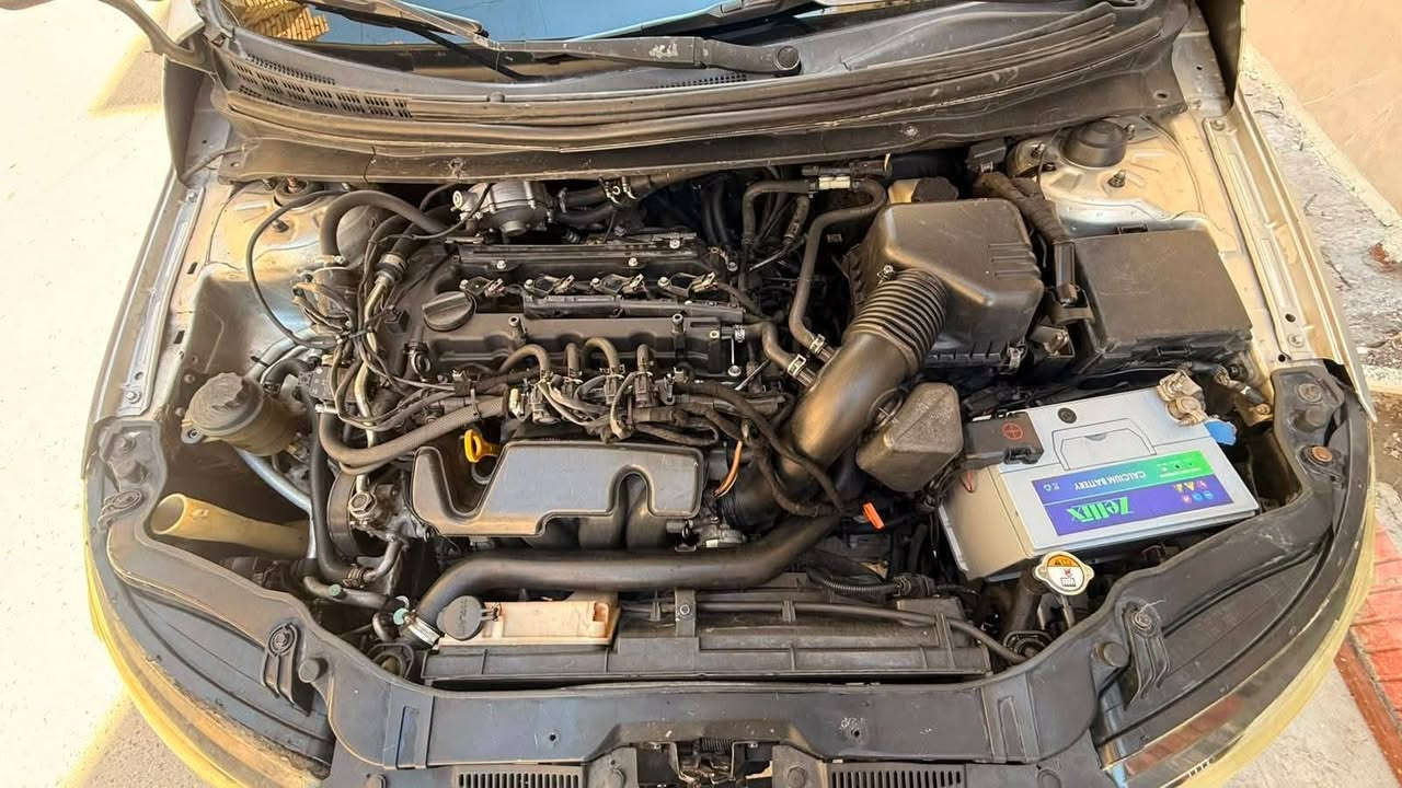 اعيد النشر بسبب الوعود إلكاذبه
كيه فورتي ٢٠١٠ وارد أمريكي حادثها الجاملغ الايمن مكينه ٢٠٠٠
تبريد شغال رقم بغداد ألماني بسمي 
السعر ٧٢ اوبيها مجال بصيط 
بيها بعض الشخوط
والجراد موضحه العنوان بغداد رحمانيه الشعله  
*********** واتساب
