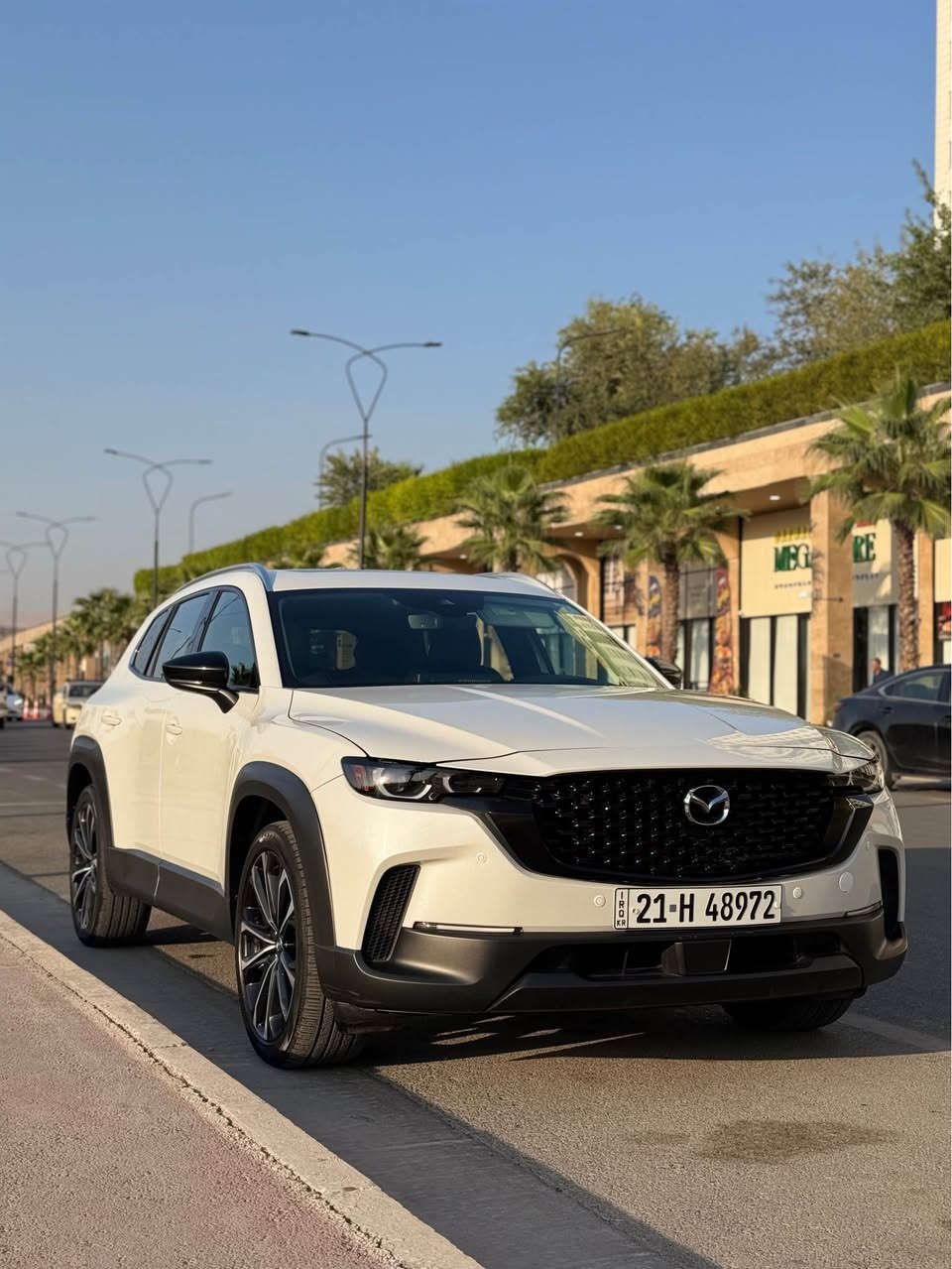 مازدا cx50
مەکینە ٢٥ی بە بێ تۆربۆ
مۆدێل ٢٠٢٣ 
ماوەی ڕۆشتن ٦٠ هەزار مایل
سەیارەکە بێ بۆیاخە. دووپەلە پی دی ئاری هەیە
ئێرباگی سوکان و شان سیستمە
مواسەفات پریموم پلاس. واتە فوول مواسەفات 
داتاشۆ
راداری ٣٦٠ 
کوشن سایەق و سەکن کارەبای و سارد و گەرم
کوشن میمۆری
کوشن کامل جلد
پانارۆما
تەبرید مەرکەزی
تەبرید دەبڵ زۆن
تحدید سورعە
موکابرە بۆس
کارپلە
دەرگا بەسمە 
ویلی گەورە 
سندوق جەک
زۆر مواسەفاتی تر 
لایت بیلادی شەریکە
نرخی ٢١٩ و معامەلەیە
‏*********** السليمانية, العراق
