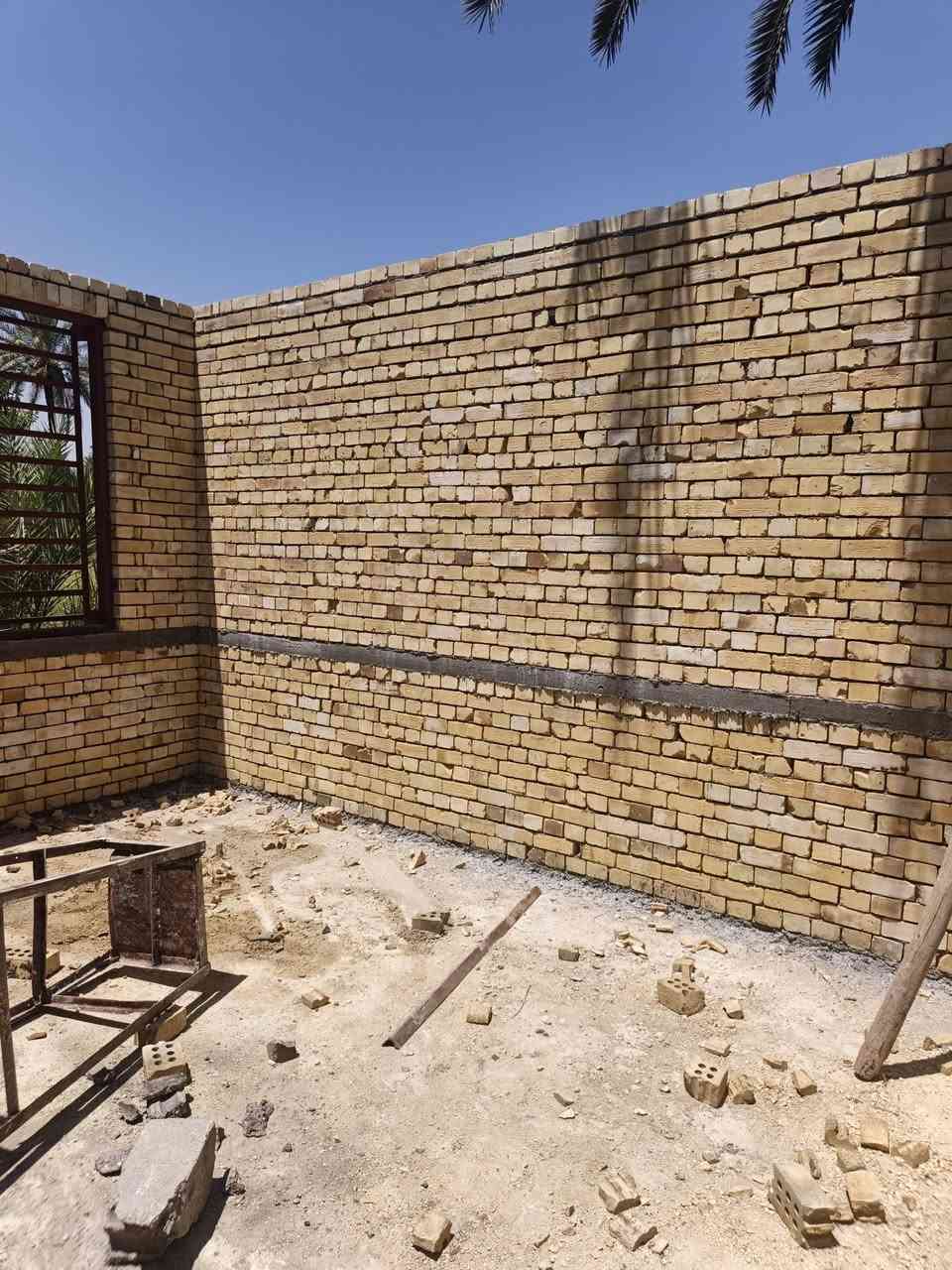 خلفه بناء جزا من عملنا انشالله ينال عجابكم العمل طوريج كربلاء ***********
