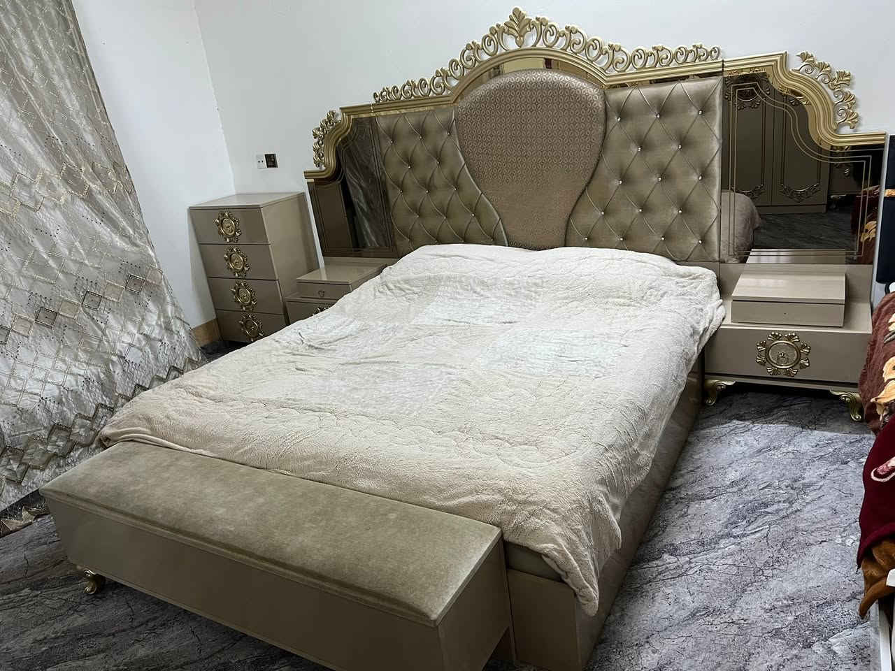 داشكاندن

ژروي نوستن 9 پارچه توركي جیات دەکاتەوە لە ھەموو چواردەورت شاھانەی بە ئاسانی بەدەست بێنە.

ناو نيشان:
•هه ولير  :كوگاي سه ر ريگاي گوير 

***********
_________________________
تخفيضات خاصه

 غرفة نوم  9 قطع تركي تفصلك عن جميع ما حولك ، امتلك الفخامة بسهولة.

العنوان
اربيل:مخازن طريق كوير 

***********

#هەستی_ديدوم 

غرفة نوم 9 قطع￼تركي سوف تفصلك عن كل من حولك.

العنوان :
•اربيل مخازن طريق كوير 

***********
_________________________

 غرفة نوم 9قطع تركي  تفصلك عن جميع ما حولك ،امتلك الفخامه بسهوله

‏ملاحظة البيع والشراء اون لاين فقط 
 للحجز والاستفسار عبر الأرقام التالية او مراسلة الصفحة 
   
📞 *********** واتساب 
📞 ***********￼ واتساب 
📞 *********** واتساب

￼

