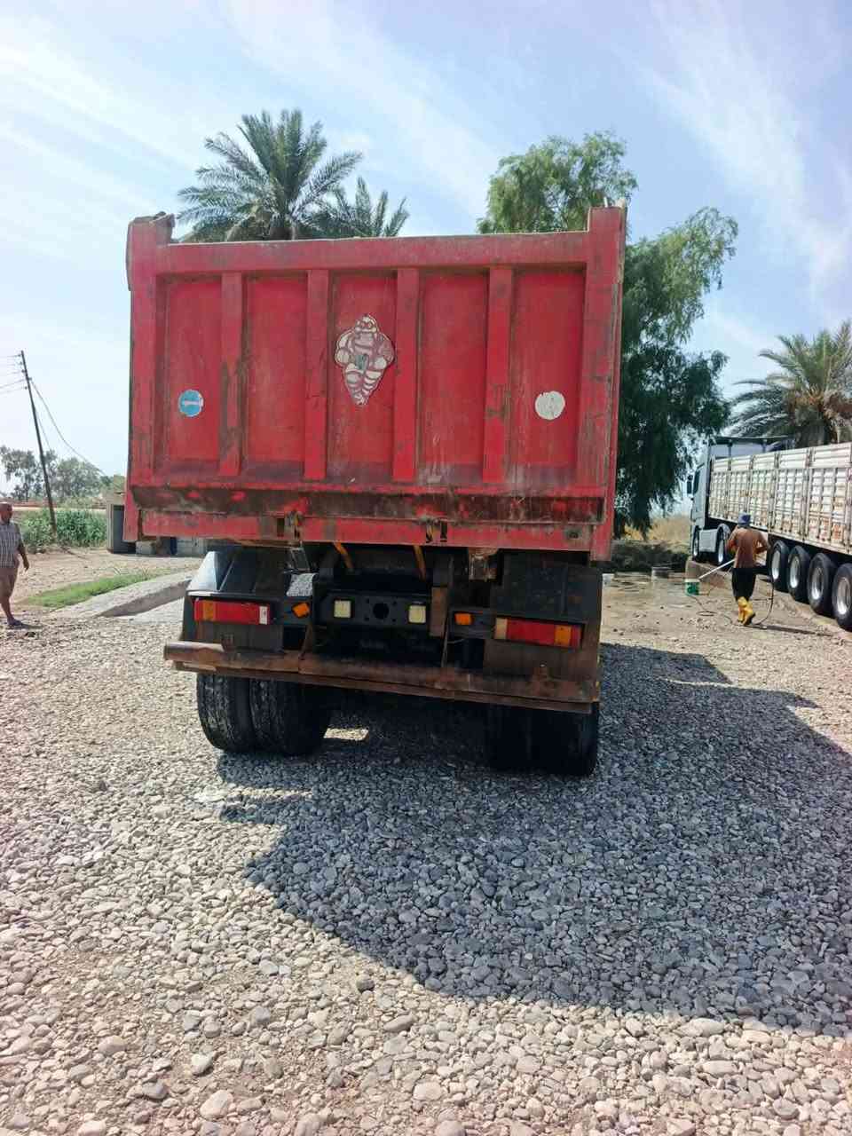 السلام عليكم اخوان مكلف بالنشر 

 قلاب مان تفاصيلها موديل 97 مجموعه نص جي اف كير حصيره 4في4 سنويه ل 27وتفاصيل اكثر اتصل عالرقم*********** مكان السيارة واسط
