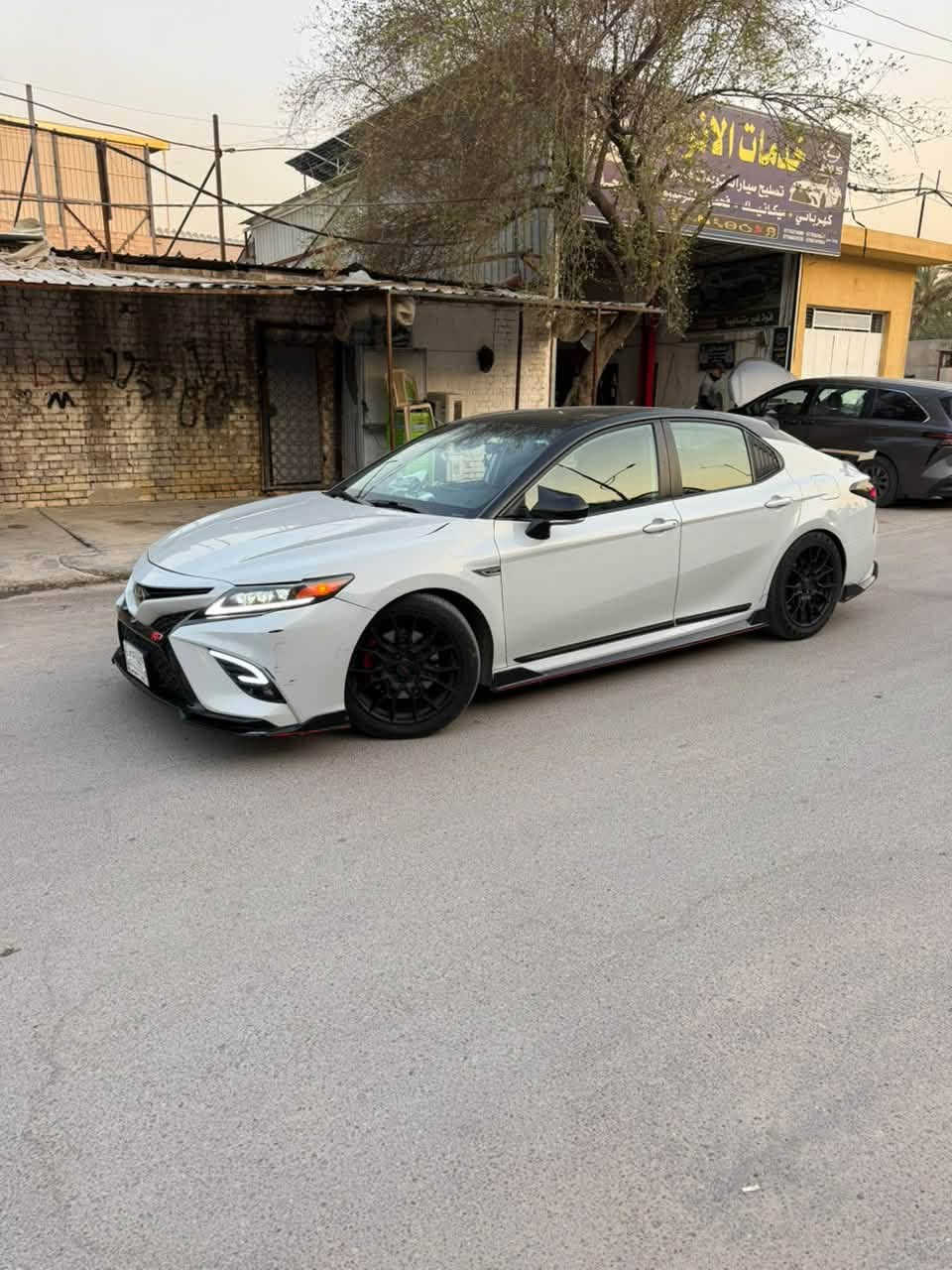 كامري  ابيض سموك فئه TRD سته سلندر موديل 2021
كامري TRDوارد امريكي ضررها قطعتين بنيد و جاملغ ايسر بدون لغد بدون شاصي بدون دواخل بدون ايرباك 

الممشى: 64000 كم

المواصفات: 

رادادر امامي 

تحديد مسار 

شفتات ستيرن 

محرك مكفول 

كير مكفول 

التبريد ثلج  

للاستفسار : ‭***********‬ 

السعر:220 $ بيها مجال
