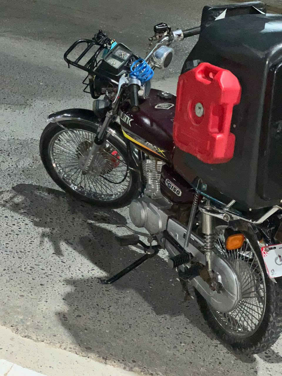 للبيع موديل 23 مفتوحه ولفات سعر 350 قفل قفل ***********
