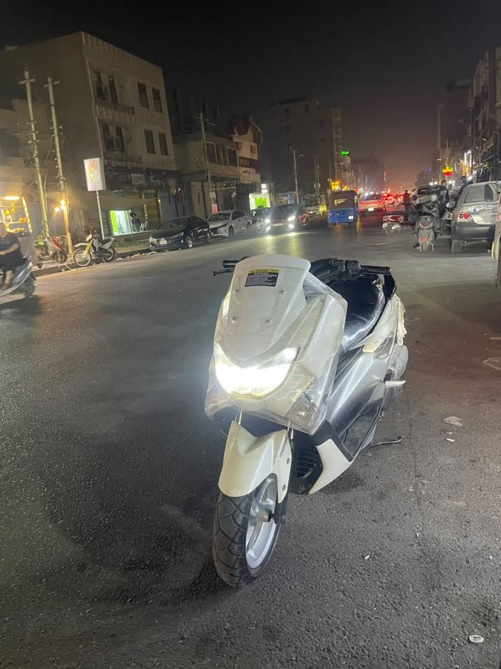 سلام عليكم
دراجه N ماكس 
دراجه كفاله وخير من الله 
كهربائييات لايتات اشاير 
الدراجه نص نكره 
نوزل 
مكاتب بغداد الجديده 
السعر 13  ونص 
***********
