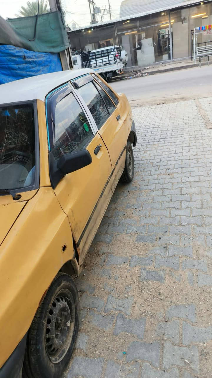 السلام عليكم سايبا ٢٠١٢ بغداد مصفره هيئه وغرامات شرط التحويل سعرها ١٧وبيه مجال شراي يتصل ***********
