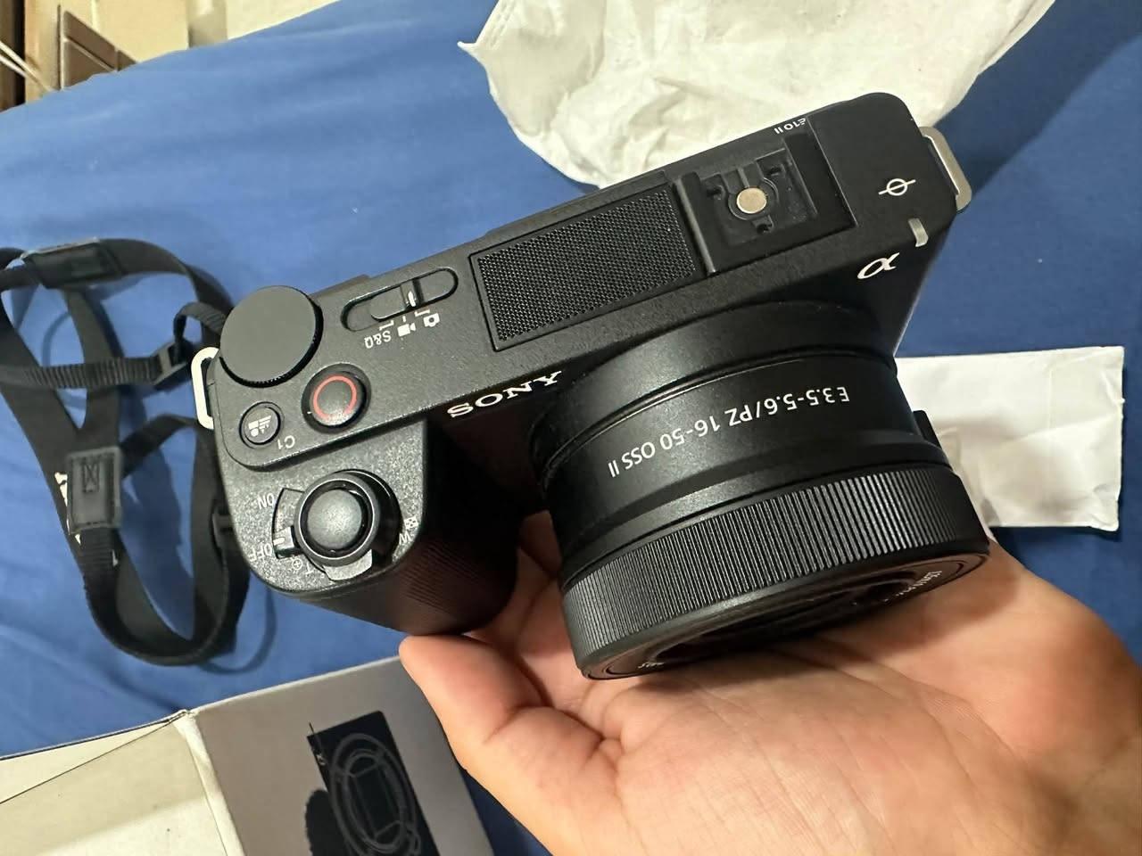 كامرة Sony zv e10 ii للبيع
كامره جديده استعمال قليل جداً
ملحقاتها كامله
سعرها 1،100،000 دينار
***********
