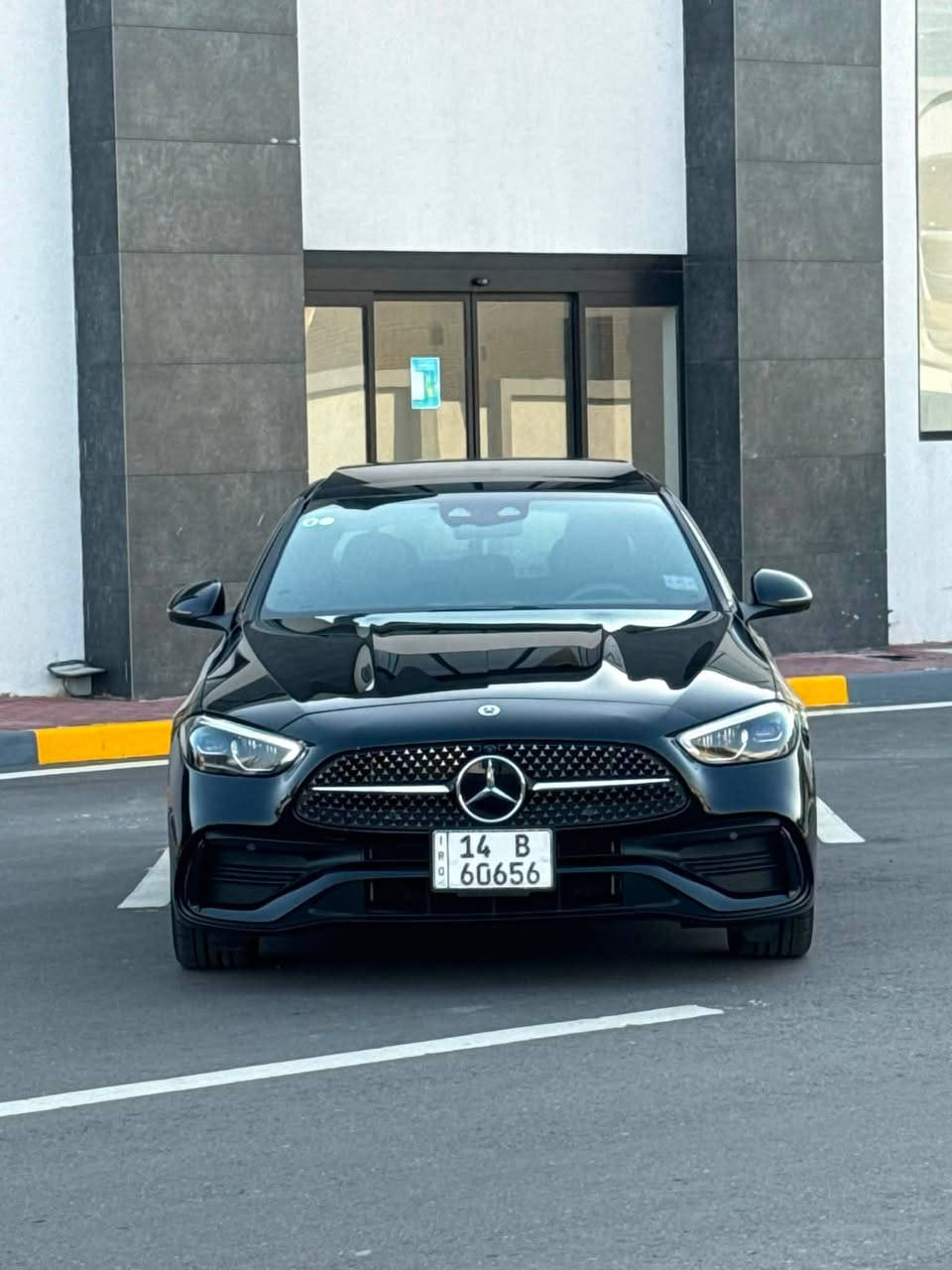 سلام عليكم مارسيدس ٢٠٢٤ c300 كفاله عامه تقريره مياه امطار شغاله من امريكا شرط الفحص سياره جديده ماشيه ١٤ مغلفه ppfفول للاخير السعر ٣٥٠ العنوان بصره رقم ***********
