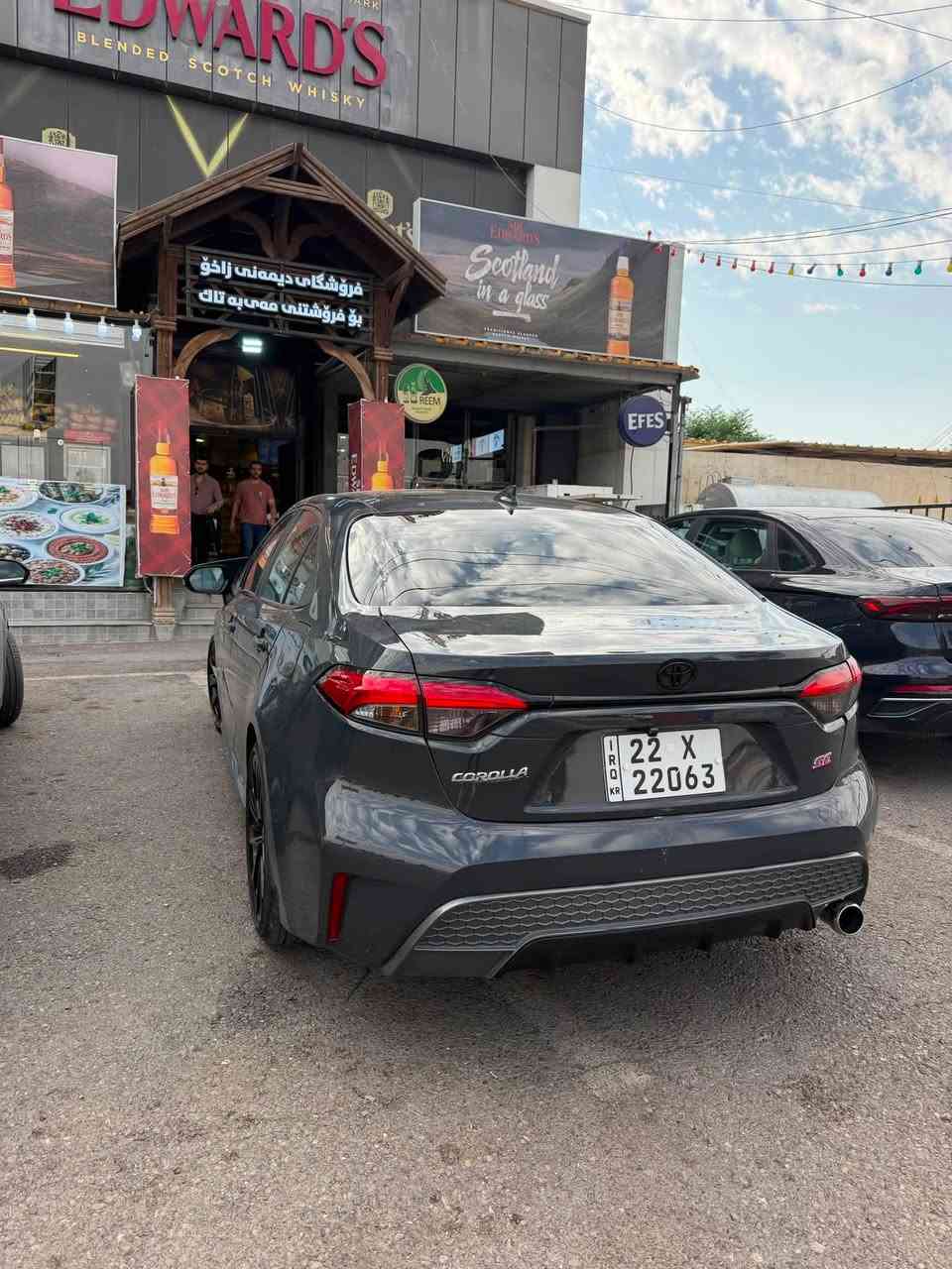 كورلا اس
للبيع سعر 148
قطعتين صبغ
مكاني كراده 
***********
بدون دواخل
