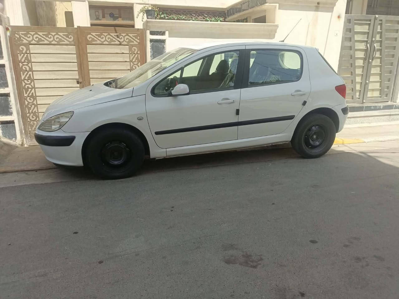 بيجو 307 للبيع 2005 رقم بغداد انكليزي سياره حلوه ابلاديه بدون صبغ بيهه نقوصات بسيطه حساس abs عوزه قايش دايمنو يعني رايدلهه إدامه .تايرات جدد تبريد ثلج دواخل جديده السعر 49 وبيهه مجال قليل كلش
***********
بيجو 307 للبيع 2005 رقم بغداد انكليزي سياره حلوه ابلاديه بدون صبغ بيهه نقوصات بسيطه حساس abs عوزه قايش دايمنو يعني رايدلهه إدامه .تايرات جدد تبريد ثلج دواخل جديده السعر 49 وبيهه مجال قليل كلش
