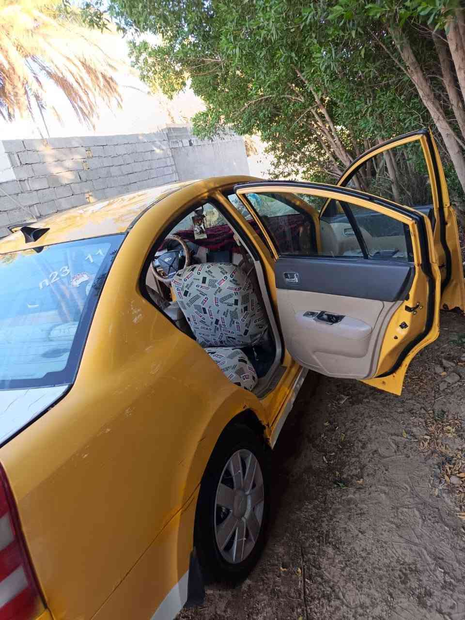 شيري اي فايف رقم قادسيه موديل ٢٠١٢ سيارة مكفوله من الضربه مكينه وكير شرط جدد.
سياره نظيفه مال جناي سنويه جديده ل ٢٨ مكانهه السماوه 
*********** بيهه تبريد مايشتغل فقط.
السعر ٢٨ ورقه بيهه مجال بسيط
